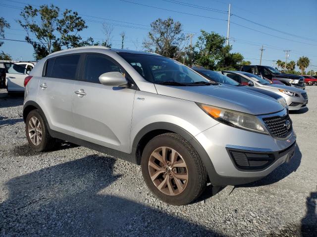  KIA SPORTAGE 2016 Srebrny