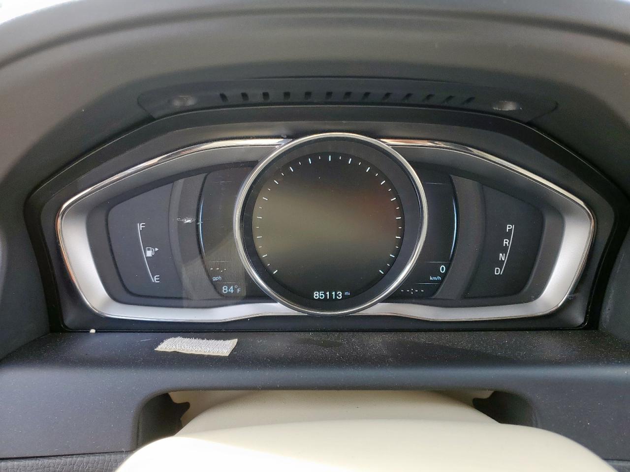 2016 Volvo Xc60 T5 Premier VIN: YV440MDK4G2802034 Lot: 62601895