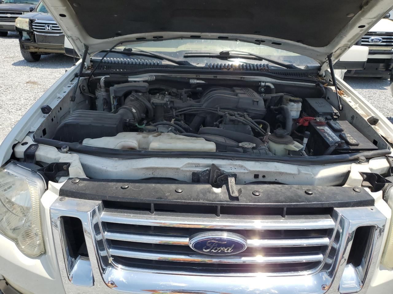 2008 Ford Explorer Eddie Bauer VIN: 1FMEU64E28UA89251 Lot: 61825355