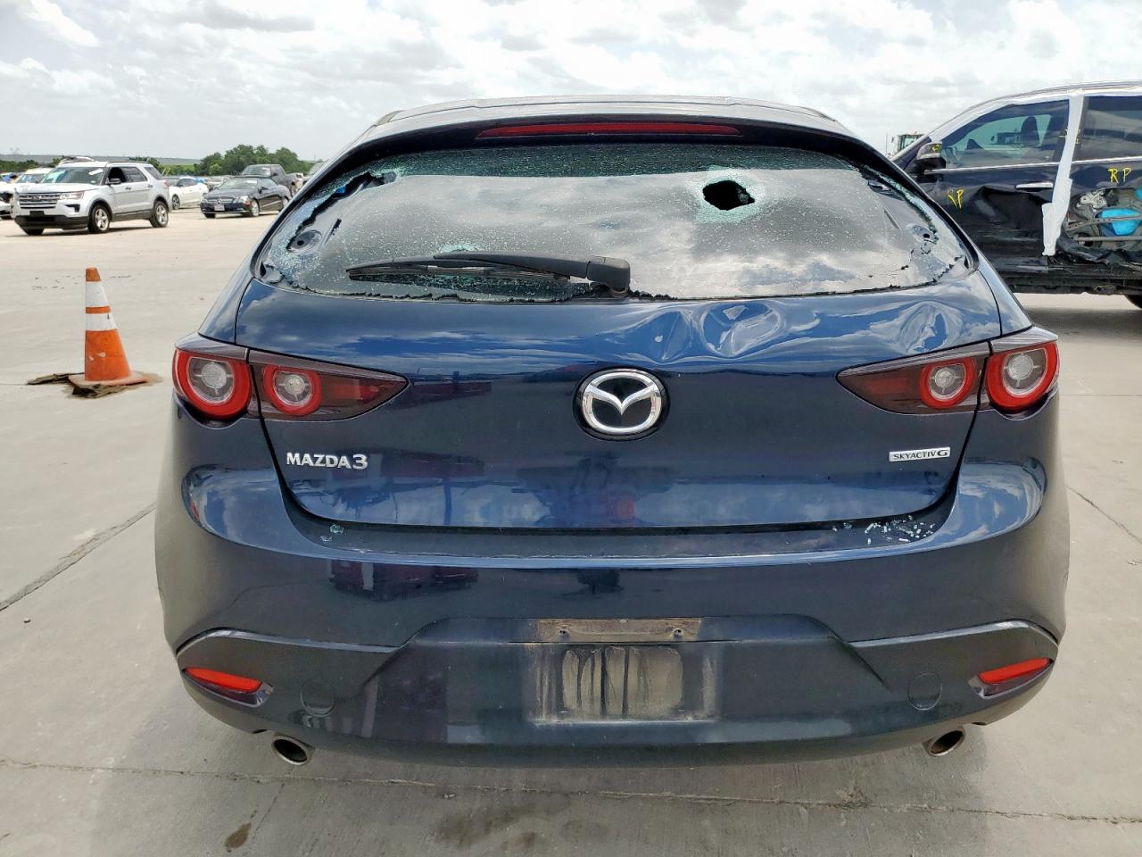 2022 Mazda 3 Preferred VIN: JM1BPALL9N1503396 Lot: 61523785