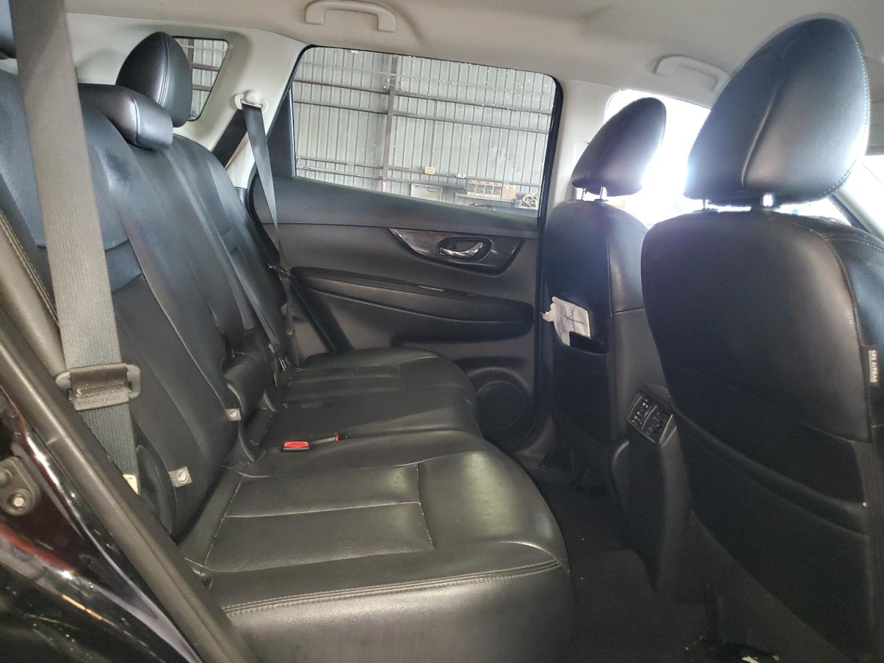 5N1AT2MT9JC781964 NISSAN ROGUE 2018