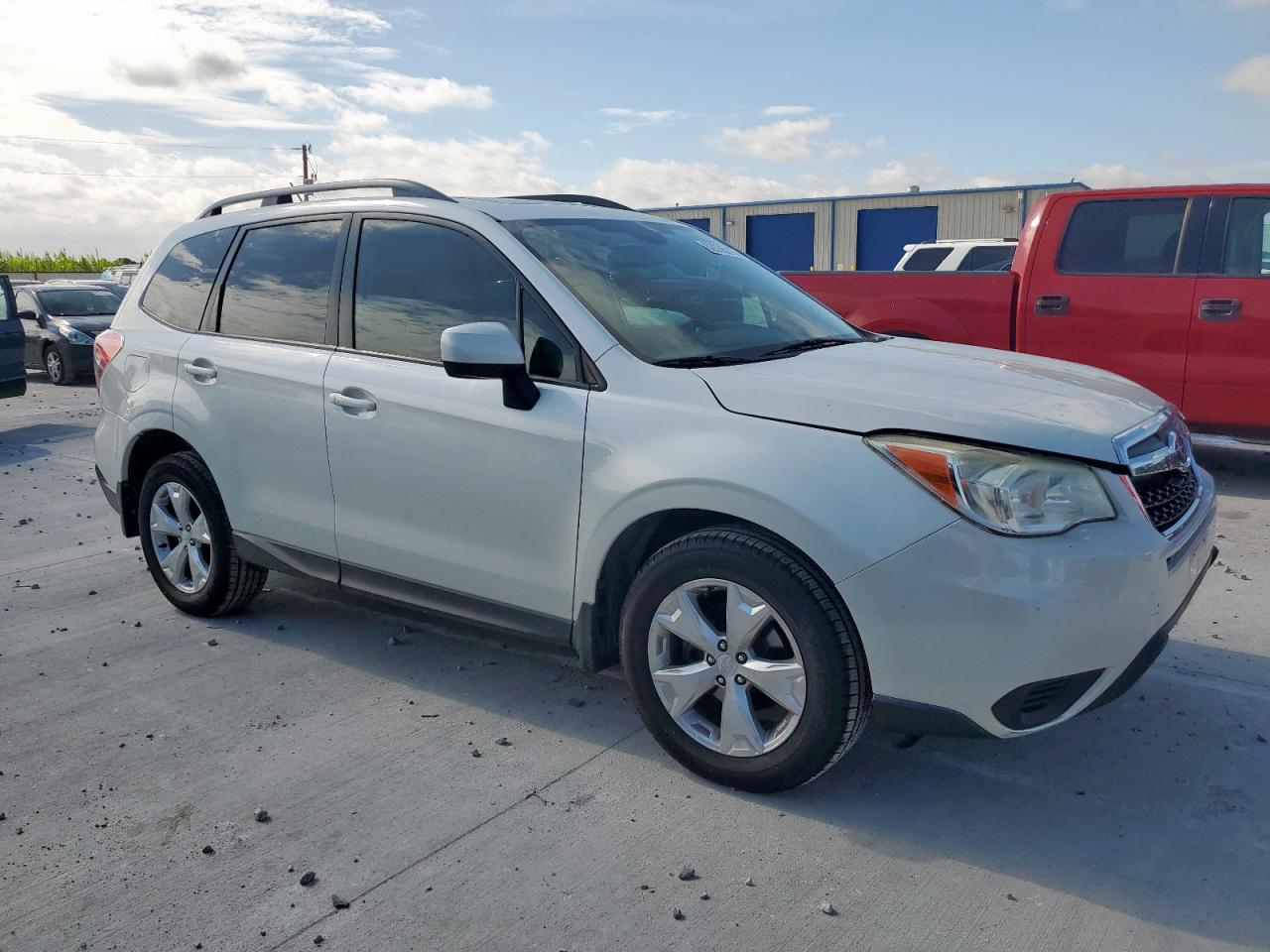 SUBARU FORESTER 2015 VIN JF2SJAFCXFH405288 photo 4
