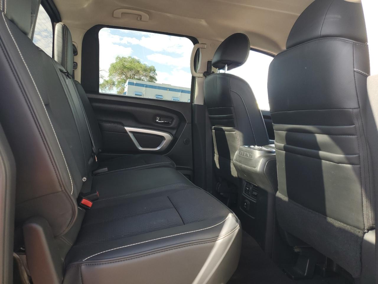 2017 Nissan Titan Xd Sl VIN: 1N6BA1F4XHN525617 Lot: 63040335