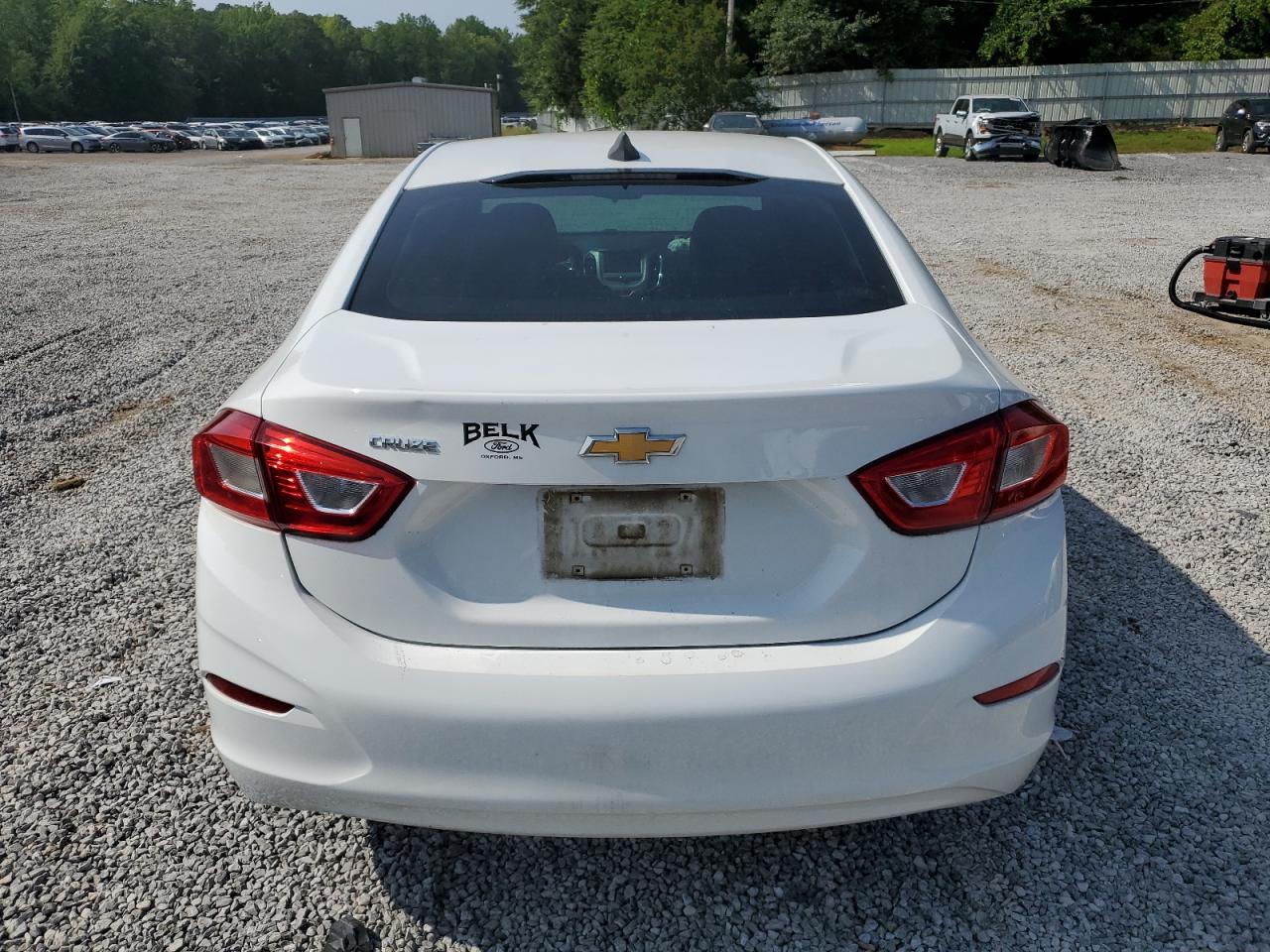 1G1BC5SM4J7205562 CHEVROLET CRUZE 2018