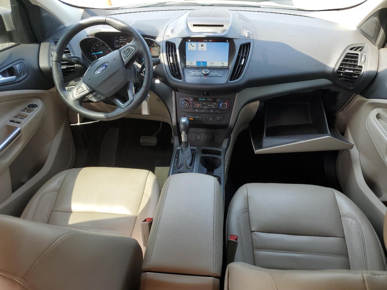 1FMCU9G93HUD96418 FORD ESCAPE 2017