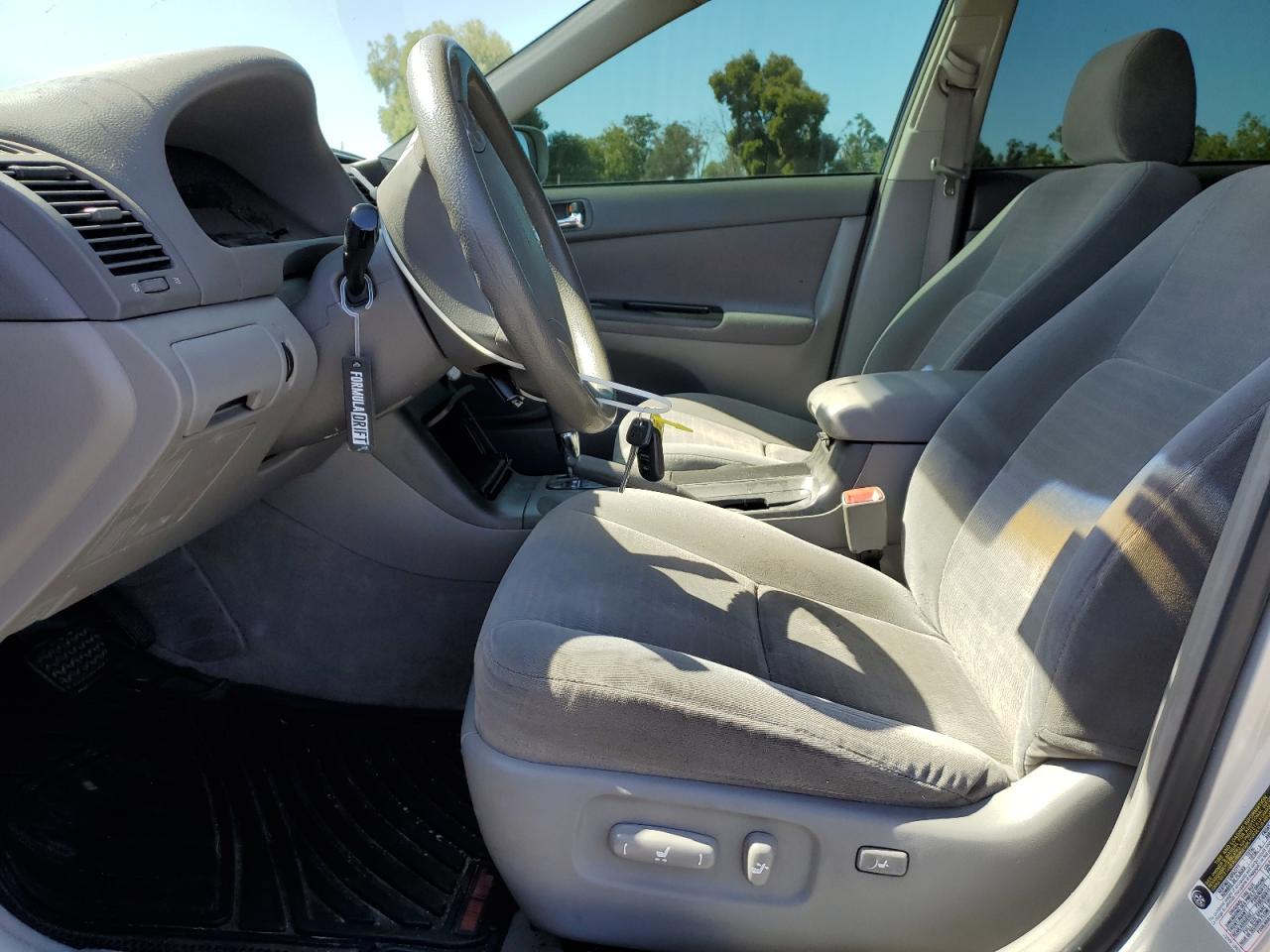 TOYOTA CAMRY 2005 VIN 4T1BE32K15U514400 photo 7