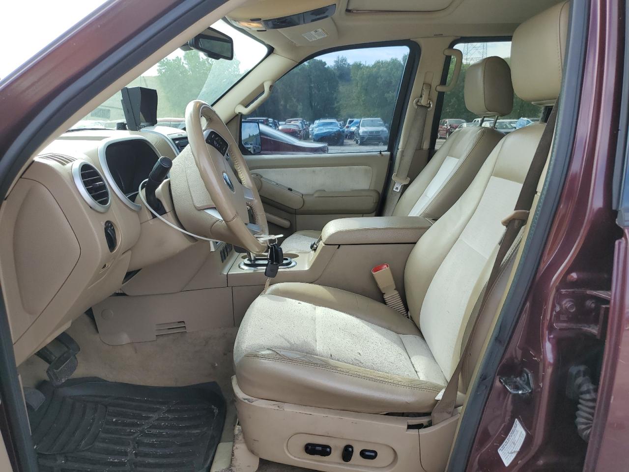 2007 Mercury Mountaineer Premier VIN: 4M2EU48817UJ13772 Lot: 61810725