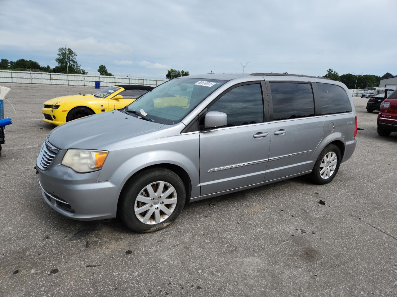 2014 Chrysler Town & Country Touring