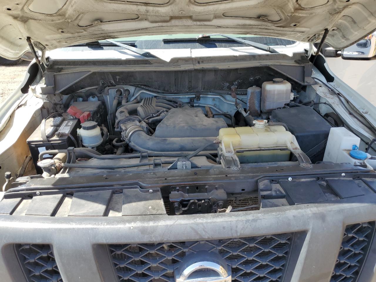 2015 Nissan NV - Image 12