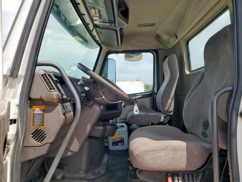 2014 VOLVO VNL SEMI TRUCK