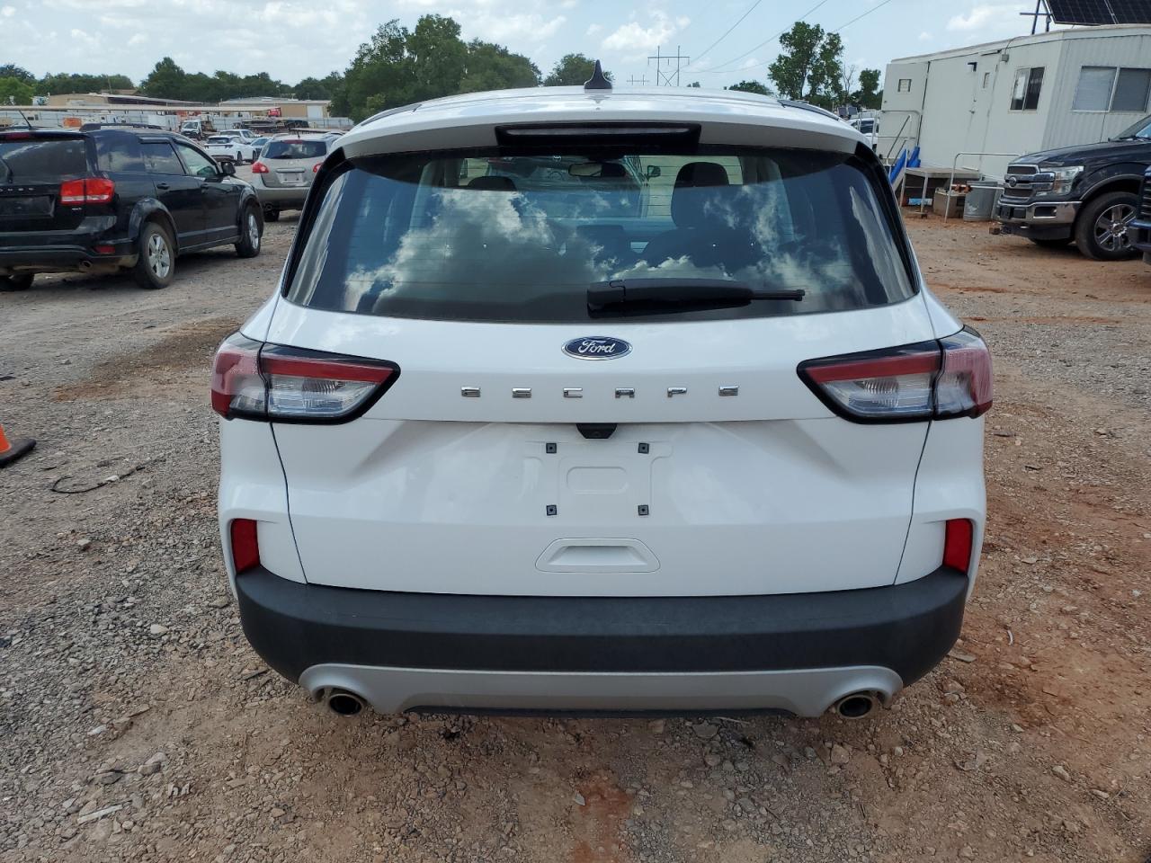 2022 Ford Escape S VIN: 1FMCU0F63NUA63294 Lot: 61599945