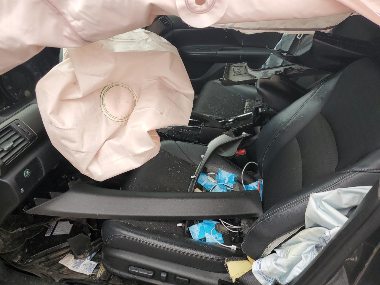 1HGCR2F57HA186533 HONDA ACCORD 2017