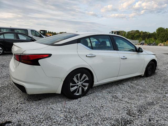  NISSAN ALTIMA 2022 Белы