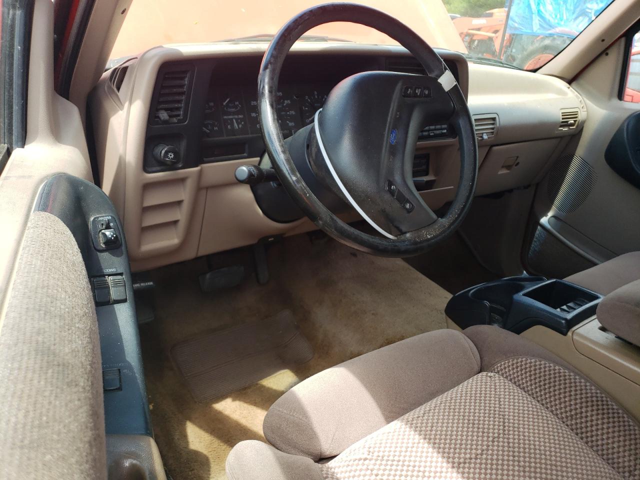 1994 Ford Ranger Super Cab VIN: 1FTCR14X1RPB39400 Lot: 62735395