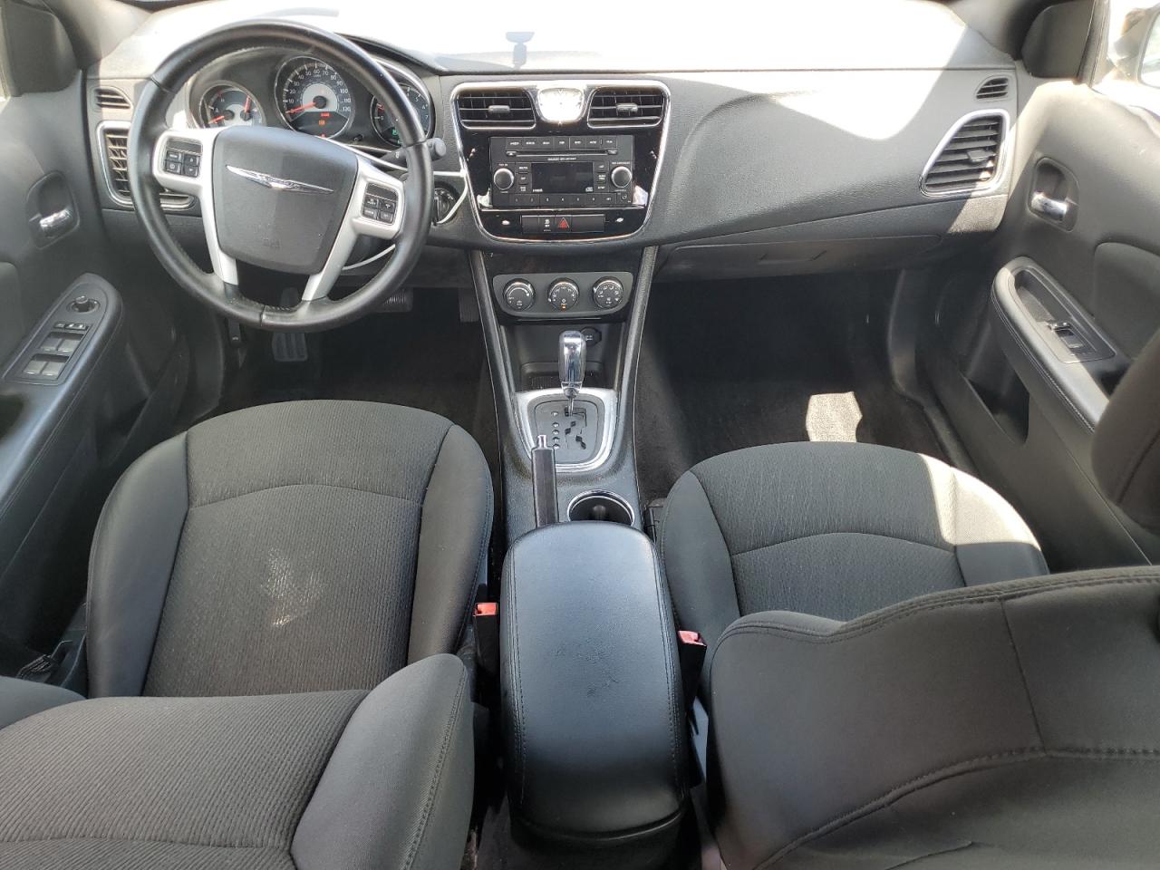 2012 Chrysler 200 Touring VIN: 1C3CCBBB8CN131204 Lot: 61342185