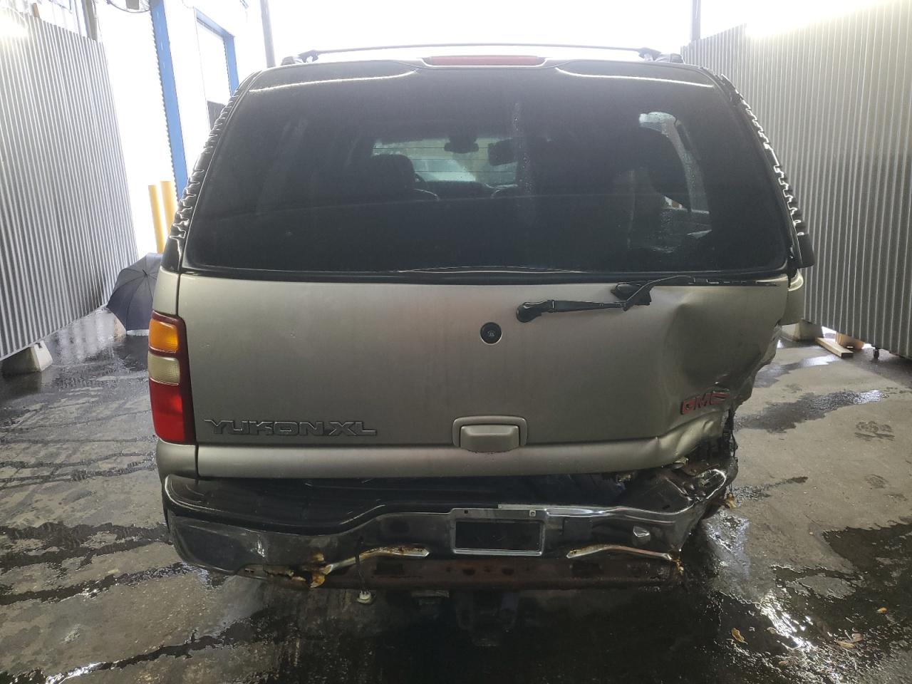 2001 GMC Yukon Xl K1500 VIN: 3GKFK16T21G263894 Lot: 61808305