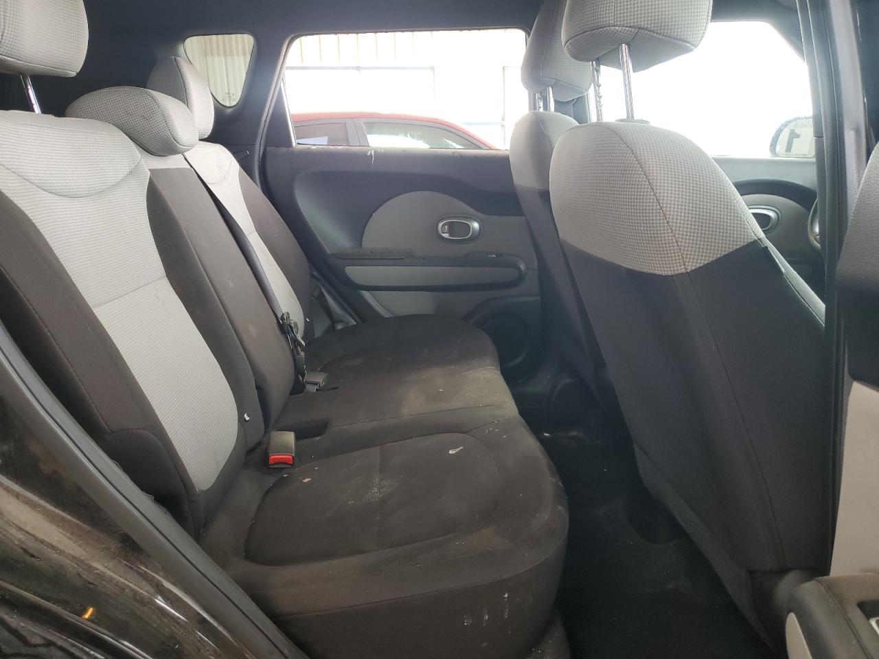 2018 Kia Soul VIN: KNDJN2A25J7621616 Lot: 60836495
