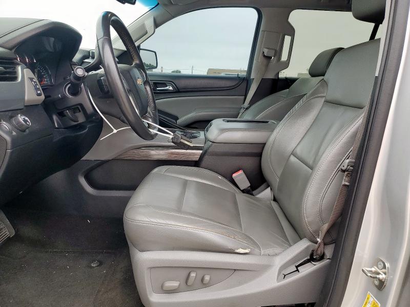 Parquets CHEVROLET TAHOE 2015 Srebrny