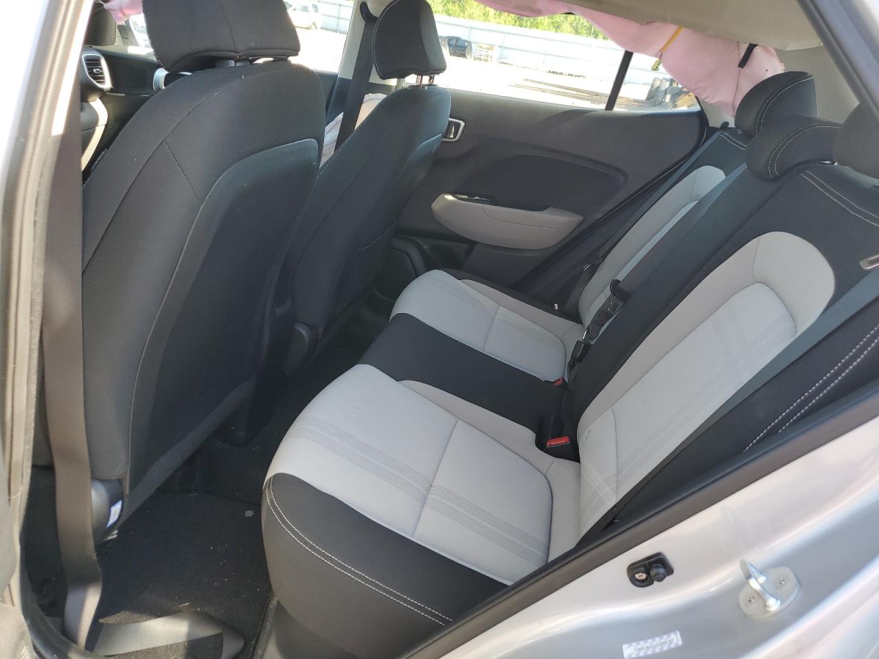 2021 Hyundai Venue Sel VIN: KMHRC8A31MU096107 Lot: 62580405