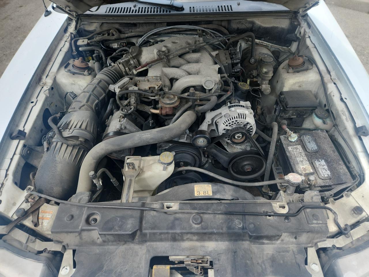 2000 Ford Mustang VIN: 1FAFP404XYF130074 Lot: 60874945