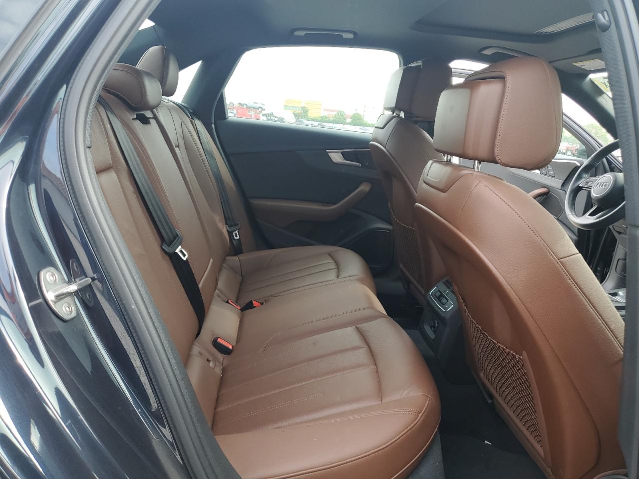 2017 Audi A4 Premium Plus VIN: WAUENAF40HN070469 Lot: 61042625