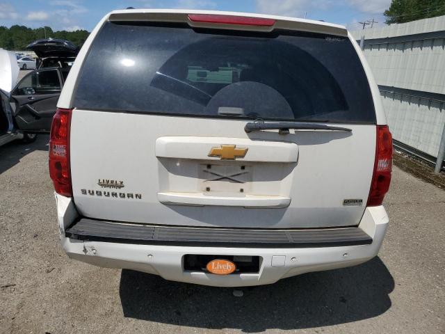  CHEVROLET SUBURBAN 2012 Biały