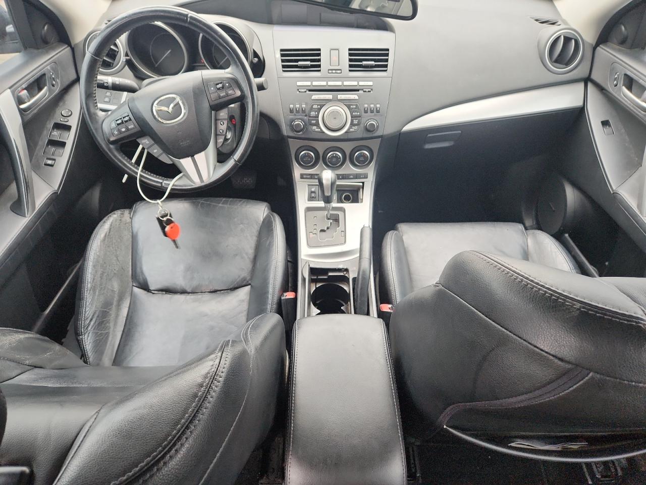 2010 Mazda 3 S VIN: JM1BL1S54A1131006 Lot: 60060185