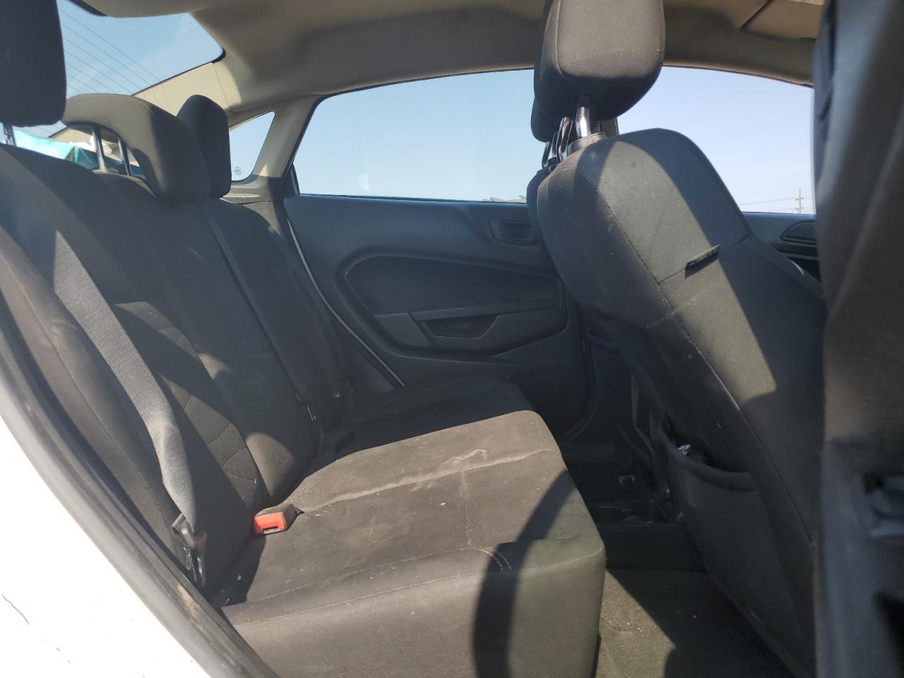 FORD FIESTA 2017 VIN 3FADP4BJ3HM135403 фото 10