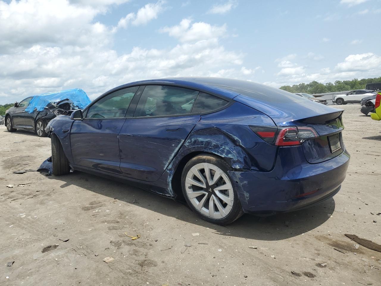 5YJ3E1EB6NF183282 TESLA MODEL 3 2022