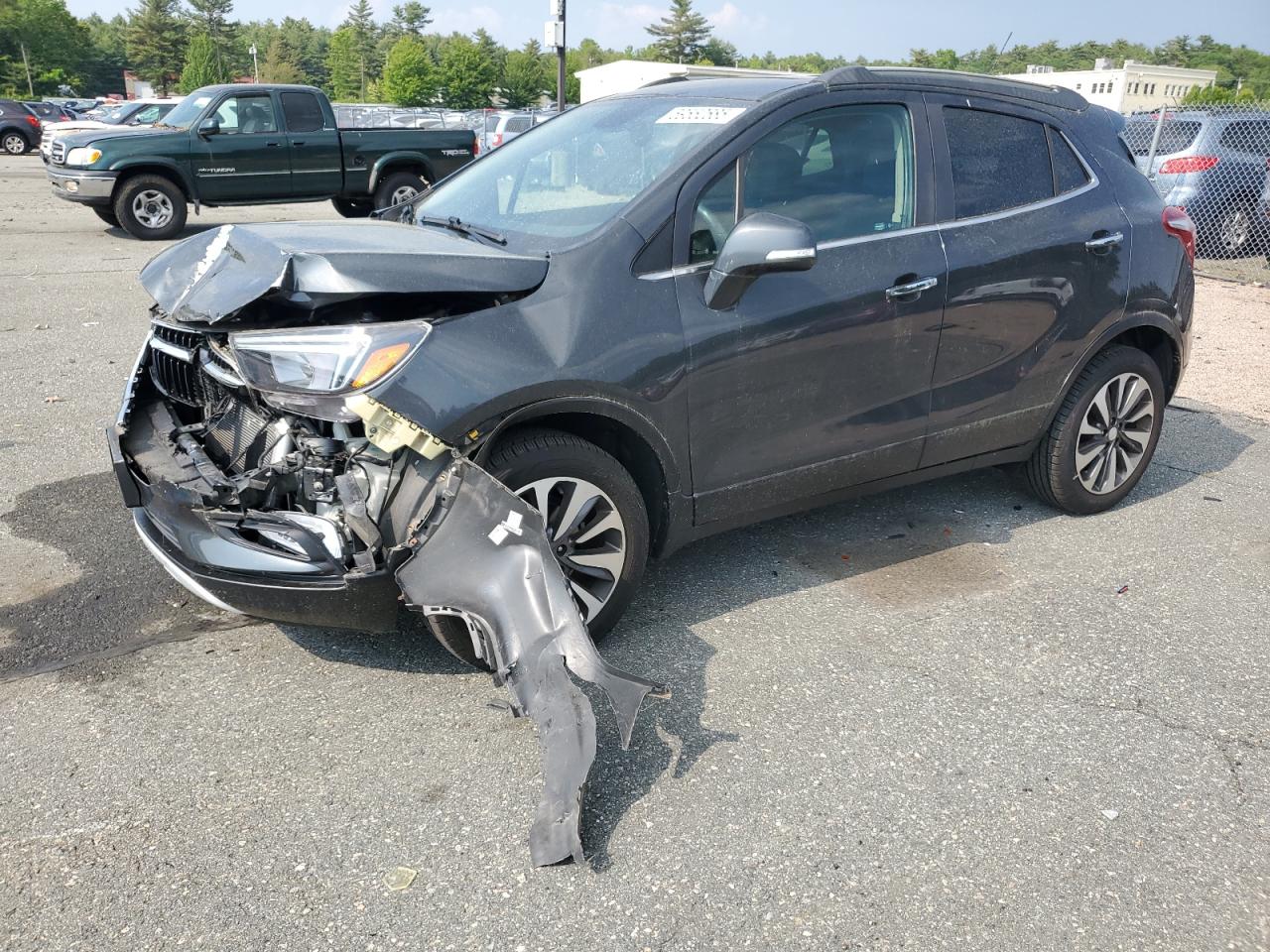 2017 Buick Encore Preferred Ii zu verkaufen in Exeter, RI - Front End