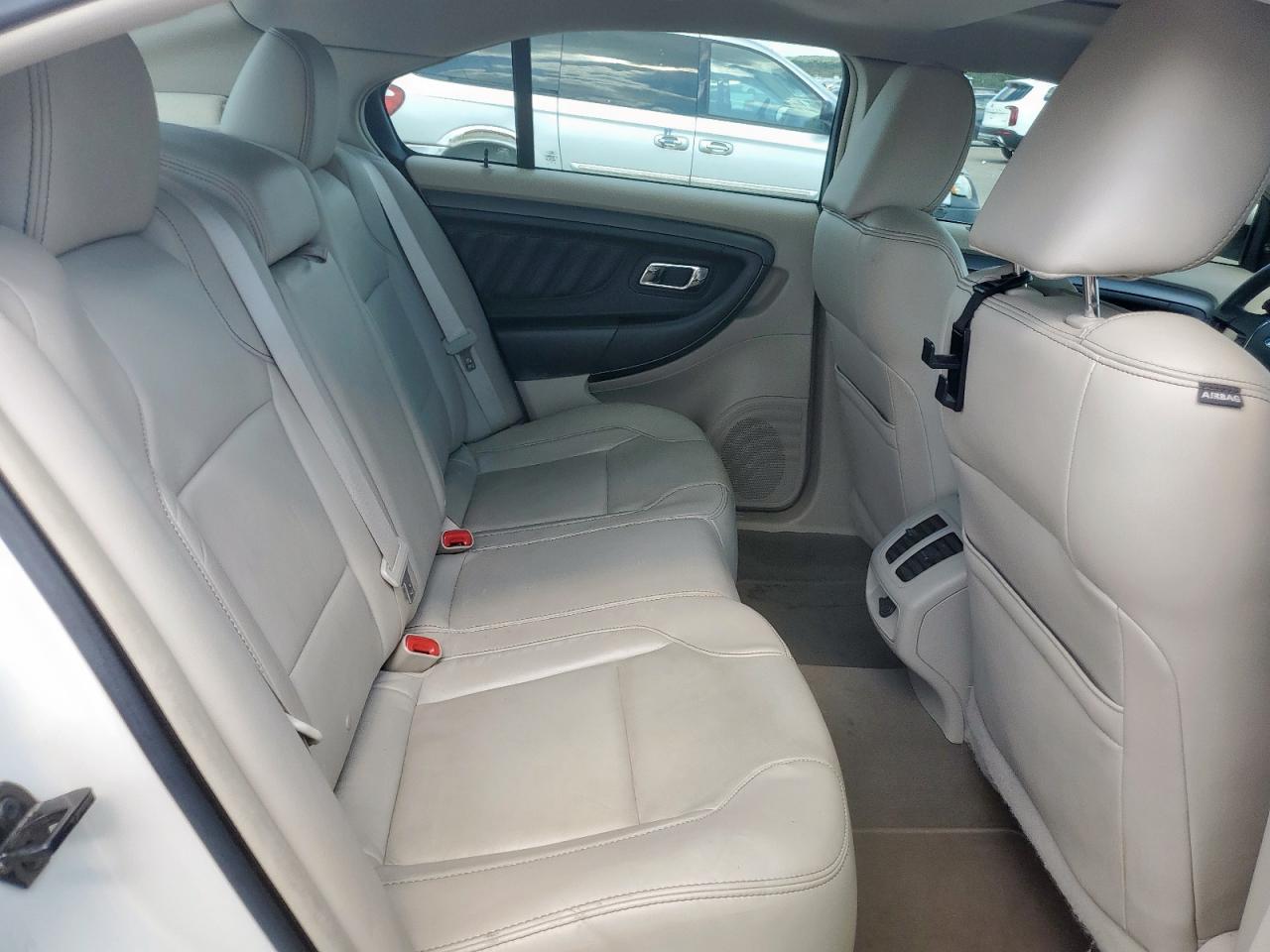 2010 Ford Taurus Sel VIN: 1FAHP2EW5AG160445 Lot: 62990005