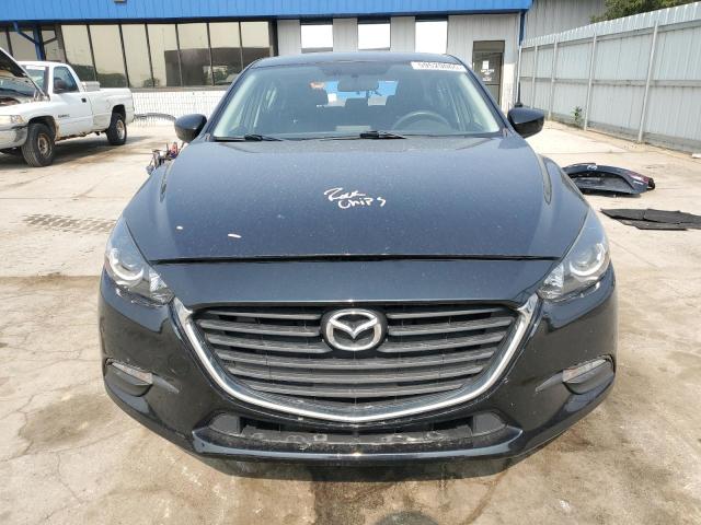  MAZDA 3 2017 Czarny