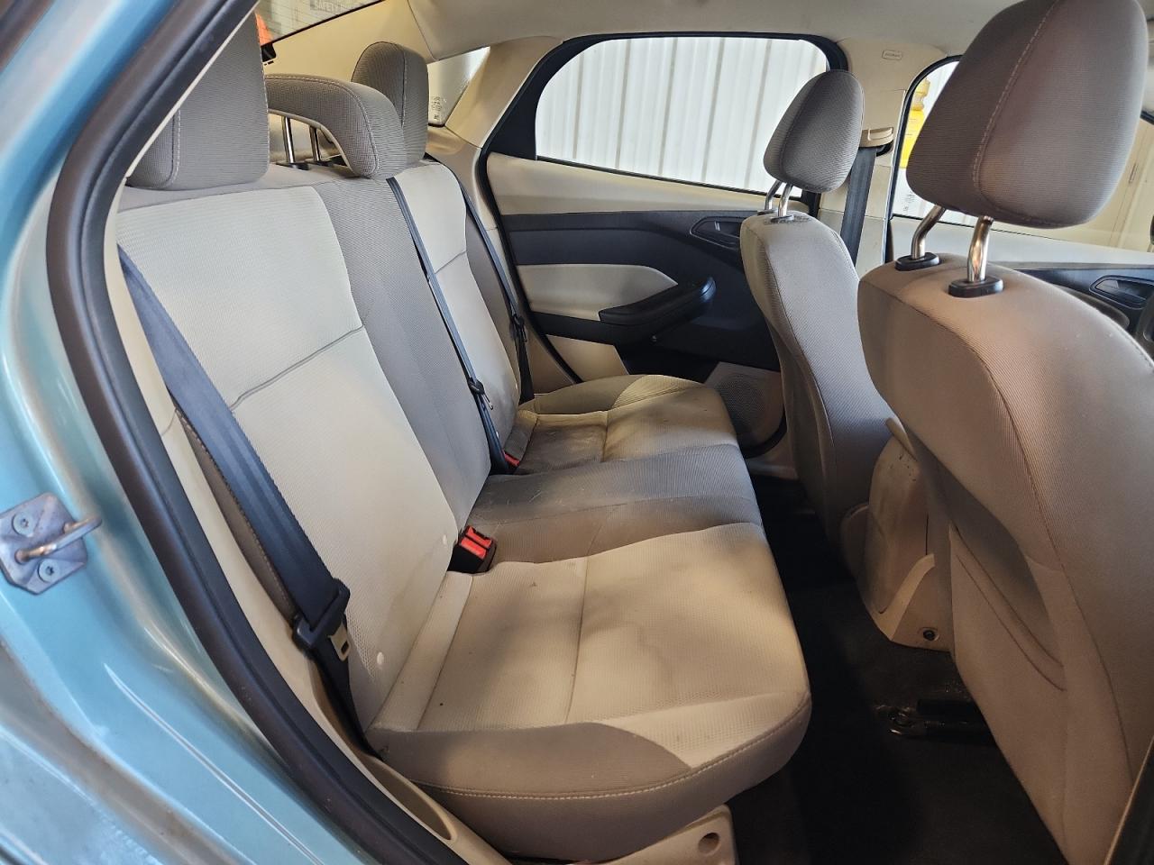2012 Ford Focus Se VIN: 1FAHP3F21CL220569 Lot: 62416595