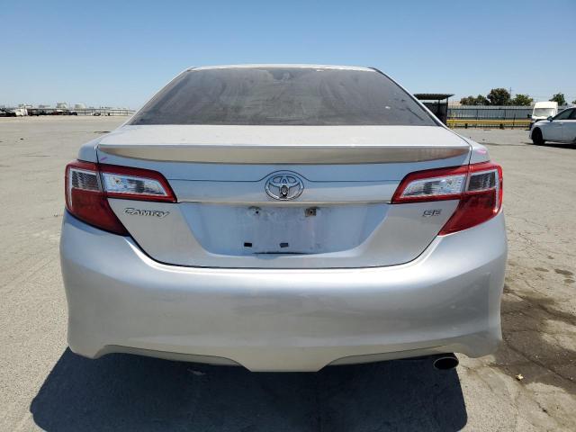  TOYOTA CAMRY 2013 Srebrny