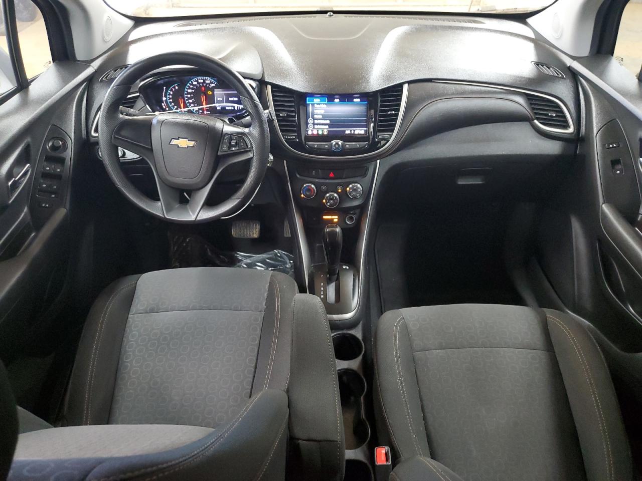 3GNCJKSB6LL177980 CHEVROLET TRAX 2020
