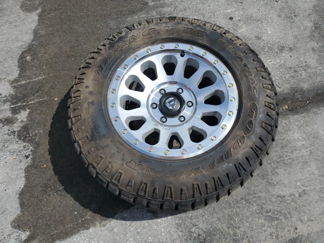 1992 Toyota 4Runner Vn39 Sr5 VIN: JT3VN39W1N0093526 Lot: 59936545