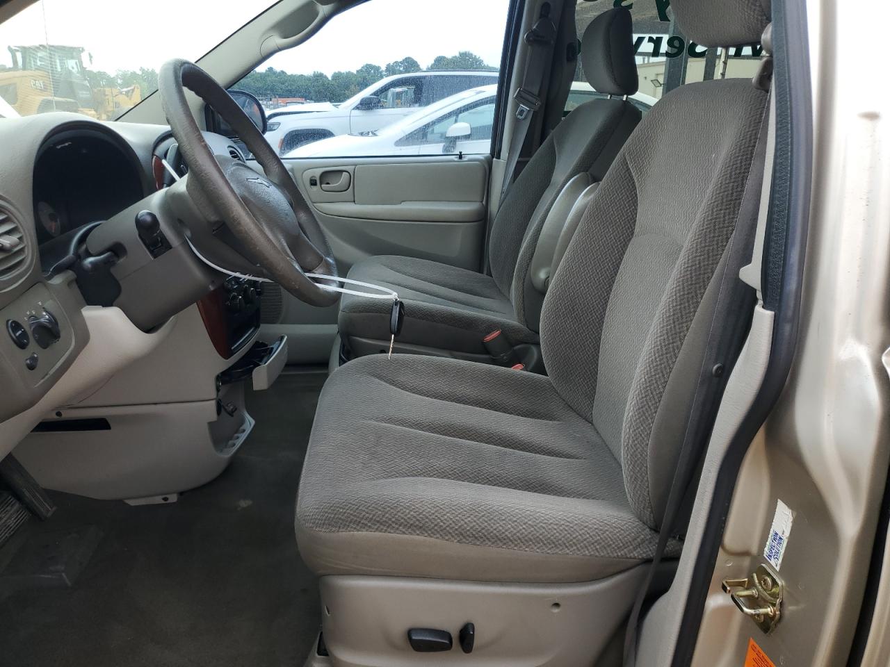 2005 Chrysler Town & Country Lx VIN: 2C8GP44R25R116922 Lot: 54847285