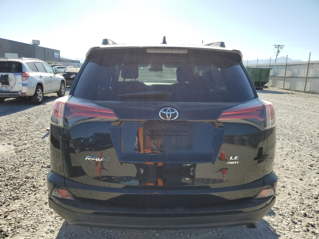 2017 Toyota Rav4 Le VIN: 2T3BFREVXHW621799 Lot: 60513085