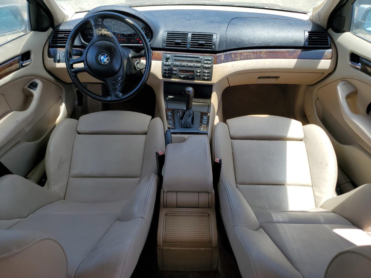 BMW 3 SERIES 2003 VIN WBAET37403NJ37225 photo 8