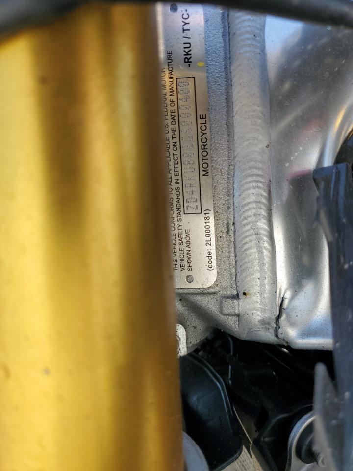 2016 Aprilia Rsv4 Rf VIN: ZD4RKUB02GS000400 Lot: 62294875