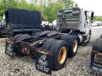West Warren, MA에서 판매 중인 2015 Freightliner Business Class M2 Semi Truck - Minor Dent/Scratches