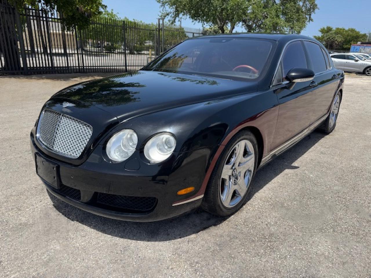 2006 Bentley Continenta 6.0L na sprzedaż w Opa Locka, FL - Water/Flood