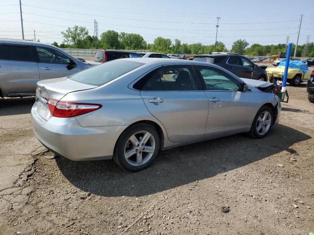 Sedans TOYOTA CAMRY 2015 Silver