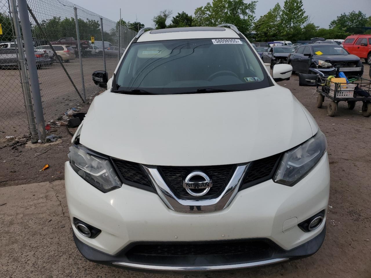 5N1AT2MVXGC798900 NISSAN ROGUE 2016