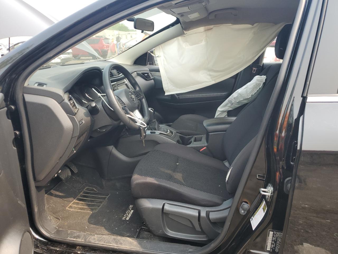 JN1BJ1CR7KW311272 NISSAN ROGUE 2019