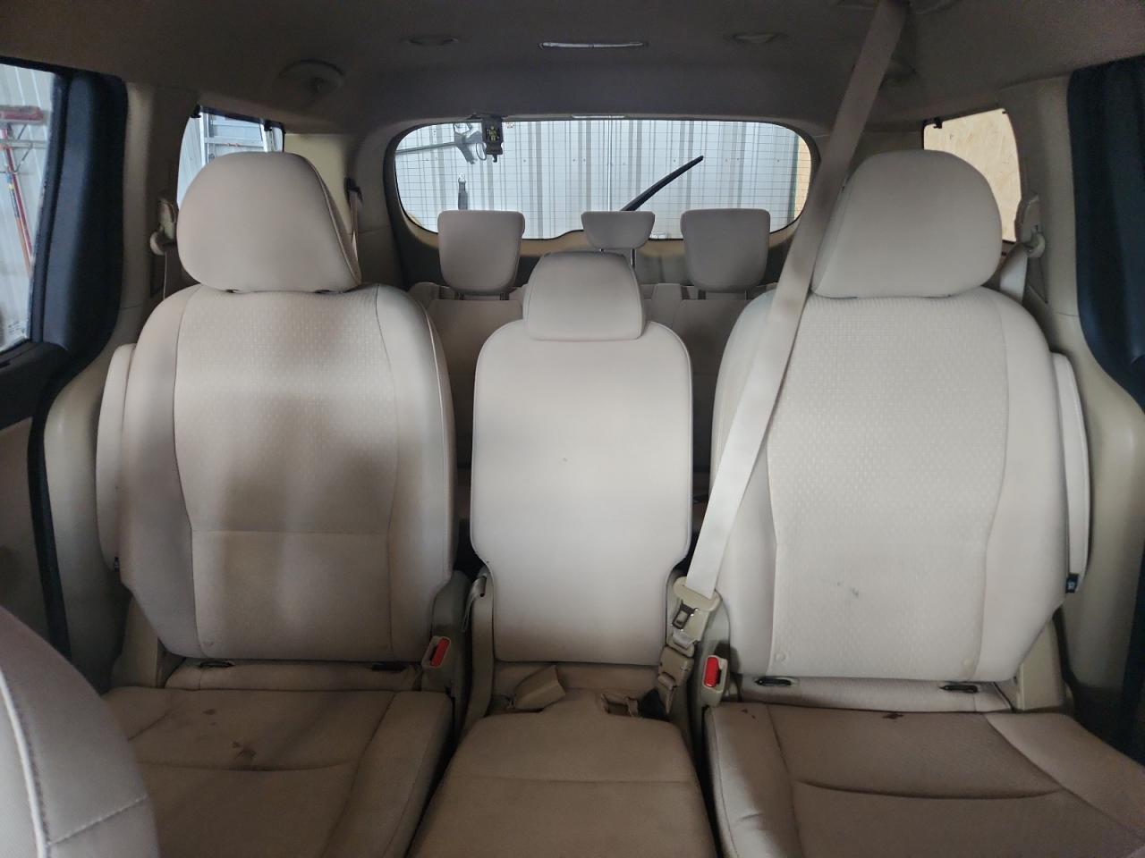 2016 Kia Sedona Lx VIN: KNDMB5C14G6092718 Lot: 61145375