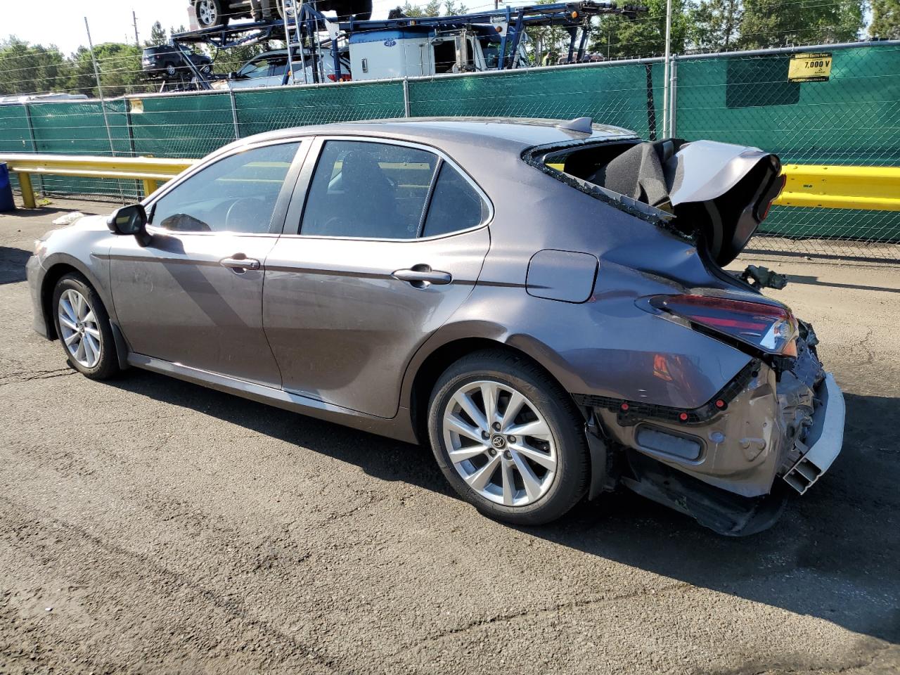 TOYOTA CAMRY 2021 VIN 4T1C11AK5MU413543 zdjęcie 2