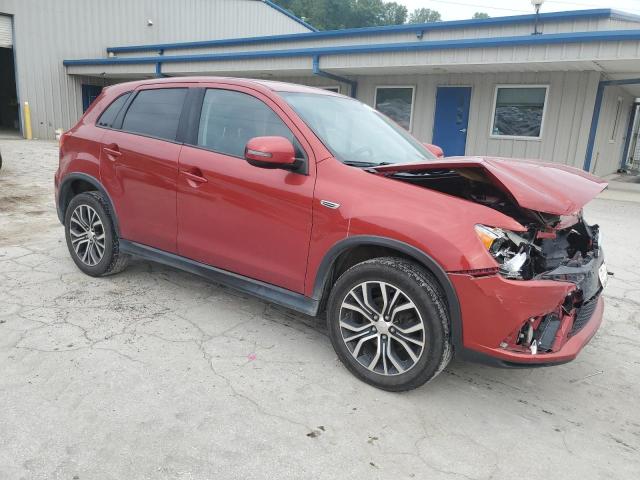 MITSUBISHI OUTLANDER 2018 Красный