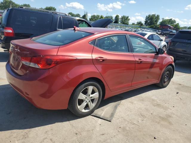  HYUNDAI ELANTRA 2013 Red