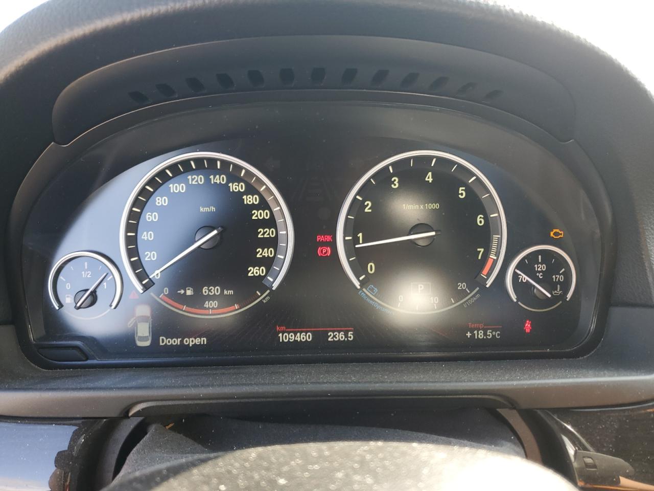 BMW 5 SERIES 2011 VIN WBAFU7C53BC879362 фото 9
